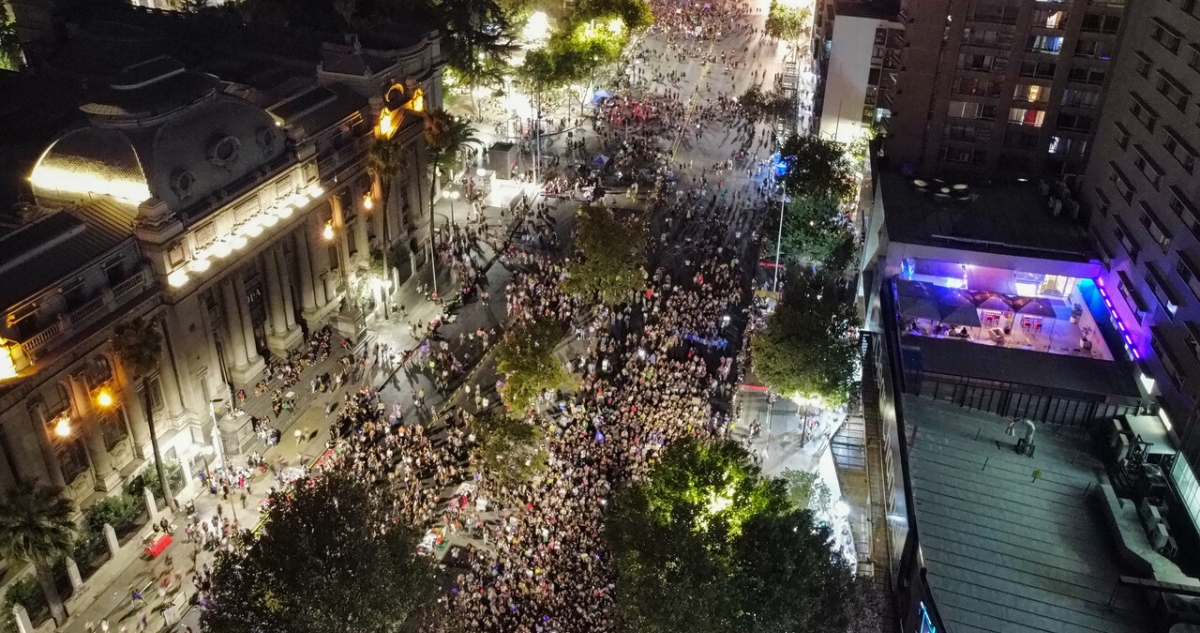 Conoce los desvíos que se implementarán en Santiago por marcha del 8M