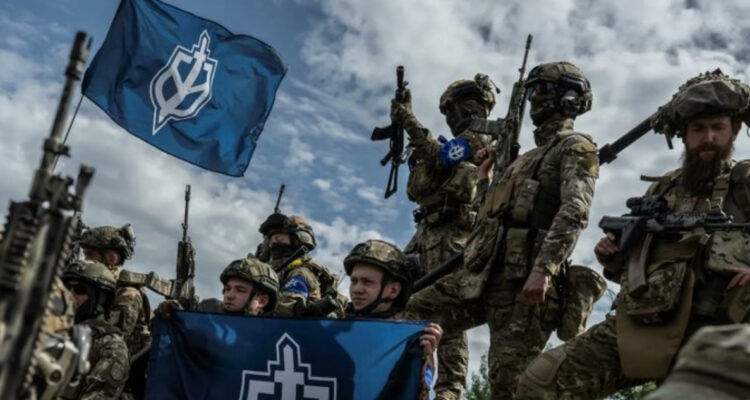 Milicias anti-Putin rusas y siberianas atacan tropas del Kremlin en las regiones de Belgorod y Kursk