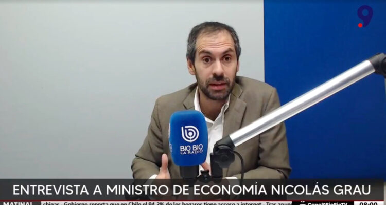 Ministro Grau endosa responsabilidad a Huachipato para aumentar sobretasa arancelaria al acero chino