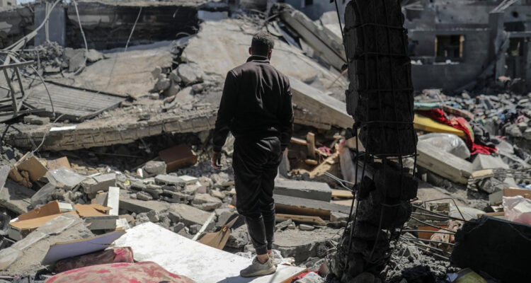 Muertos en la Franja de Gaza rozan los 32 mil tras los últimos ataques israelíes