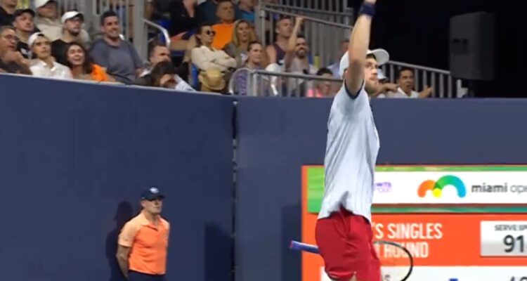 Nicolás Jarry sigue firme en Masters 1000 de Miami