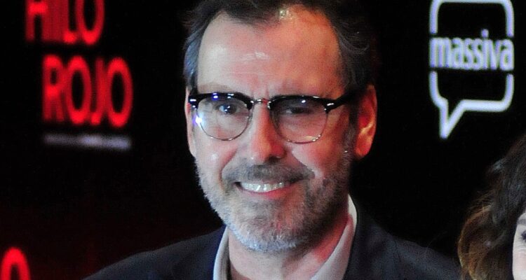 Obra donde actúa Cristian Campos “evalúa” su continuidad tras denuncia por presunto abuso sexual