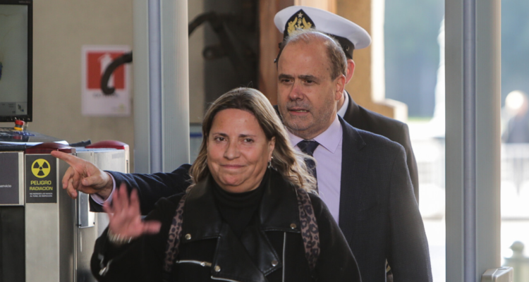 oficialismo – democracia cristiana