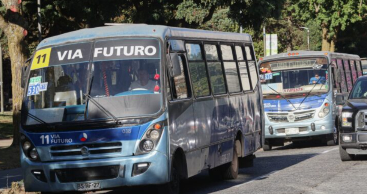 Finaliza paro de 3 líneas de micros del Gran Concepción: llegaron a acuerdo con seremi de Transporte