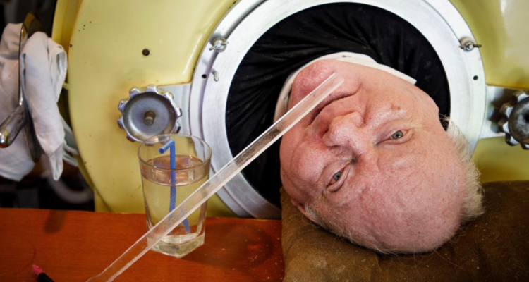 Muere Paul Alexander, el hombre que vivió por más de 70 años en un pulmón de acero