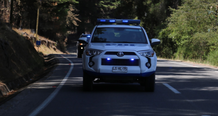 PDI detuvo en Cabrero a hombre que se encontraba prófugo desde 2017: tenía dos órdenes de detención