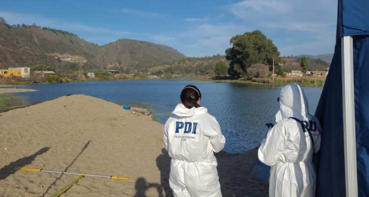 Investigan hallazgo de cuerpo de mujer en Laguna Verde en Valparaíso: se activó protocolo de femicidio