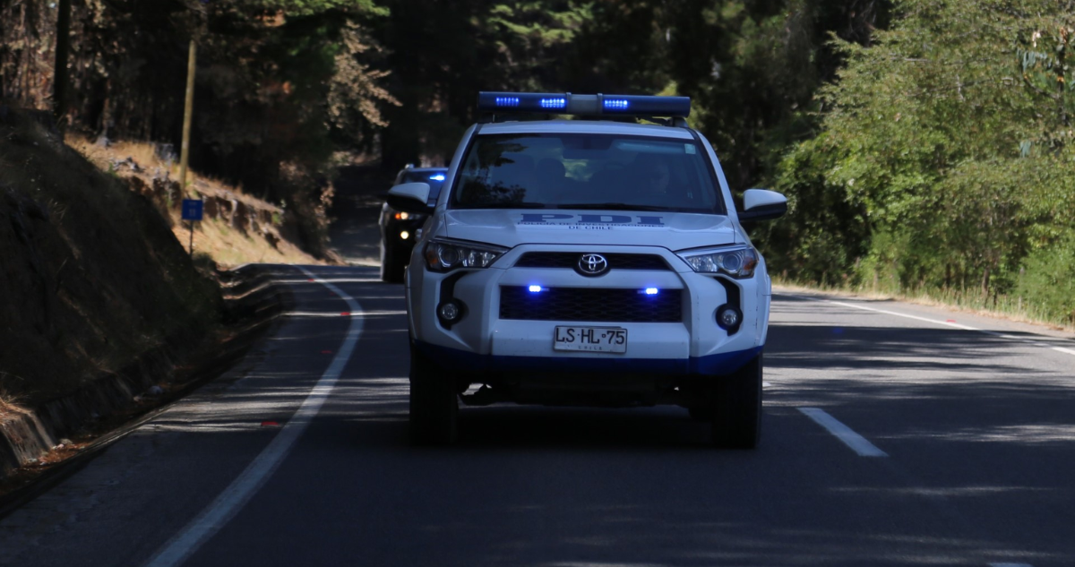 PDI detuvo en Cabrero a hombre que se encontraba prófugo desde 2017: tenía dos órdenes de detención