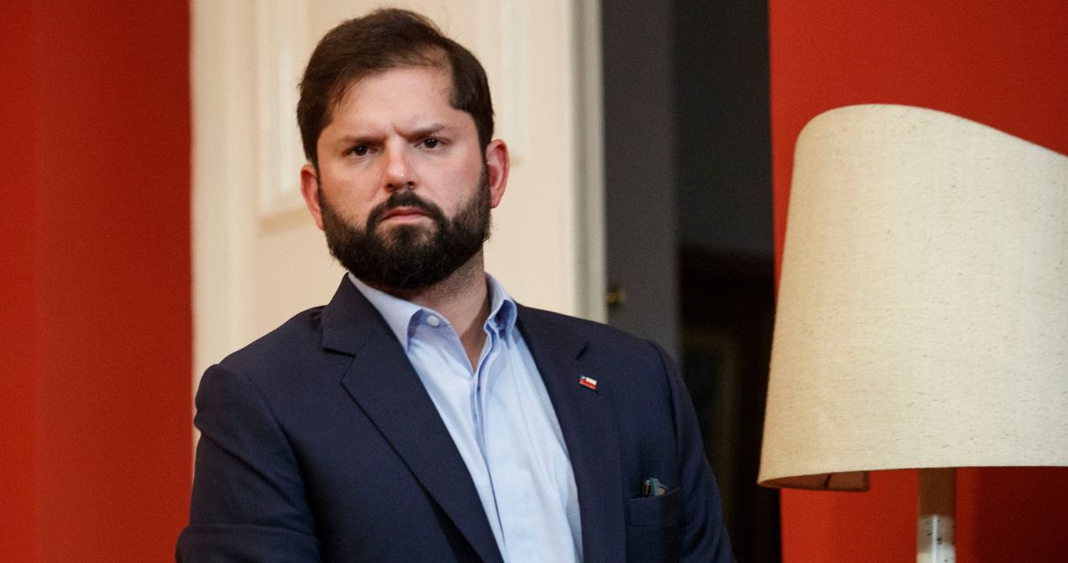 Chile Vamos pide a Boric “definirse frente a la evidente amenaza” del PC y el Frente Amplio