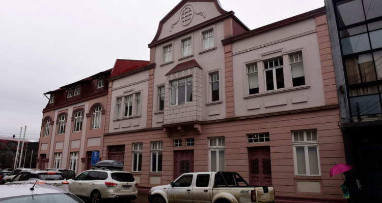 Frontis de la UACh por procedimiento sancionatorio