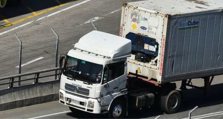 “La situación es dramática”: transportistas denuncian que 300 camiones son robados al año en el país