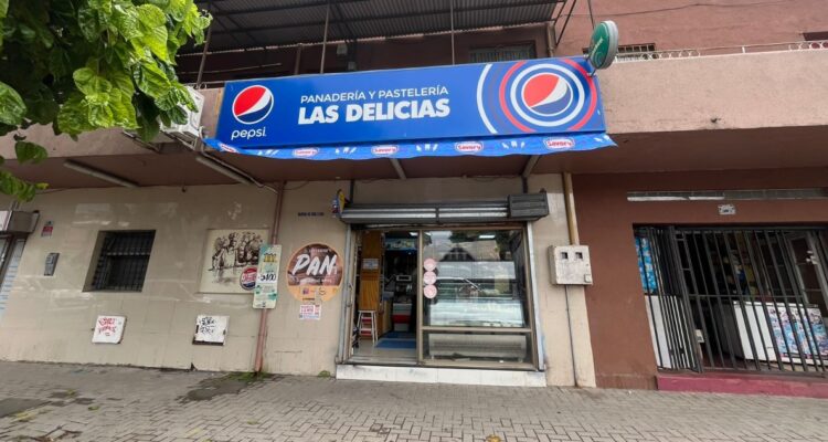 Violento robo en panadería de Lorenzo Arenas en Concepción