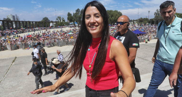 Imagen de la “Sanadora de Rosario” por posible evento en Valdivia