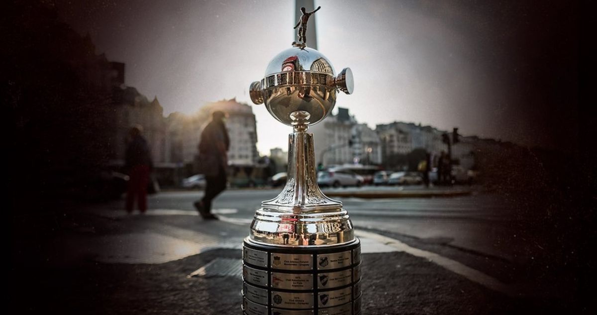 Cuándo es el sorteo de la fase de grupos de la Copa Libertadores 2024, en qué bombos están los chilenos y contra qué equipos les puede tocar.