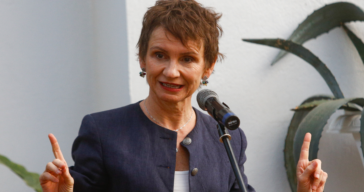 Tohá se desmarca de Carmona (PC) y afirma que en Venezuela han sido vulnerados los estándares de DDHH