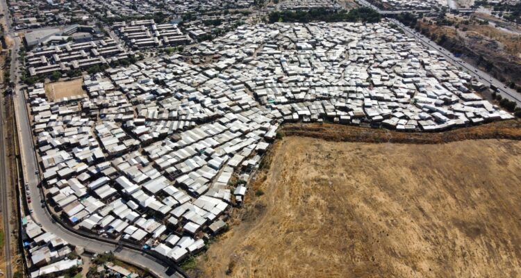 Así se ve desde el aire la toma Nuevo Amanecer: la investigan por presunto cementerio clandestino