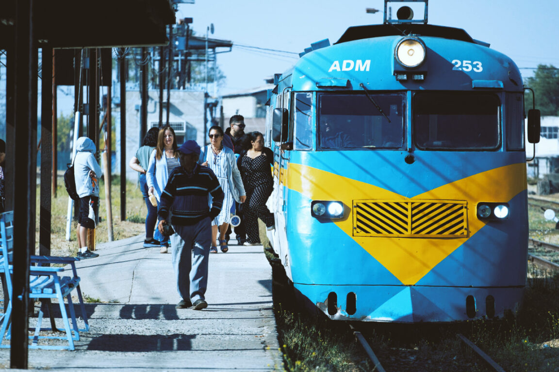 EFE sumará nuevos trenes para tramo Talca-Constitución: revisa qué novedades traerá el servicio