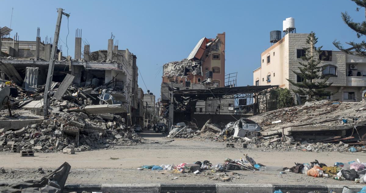 Borrell (UE) califica de injustificables disparos israelíes a civiles que intentaban acceder a comida