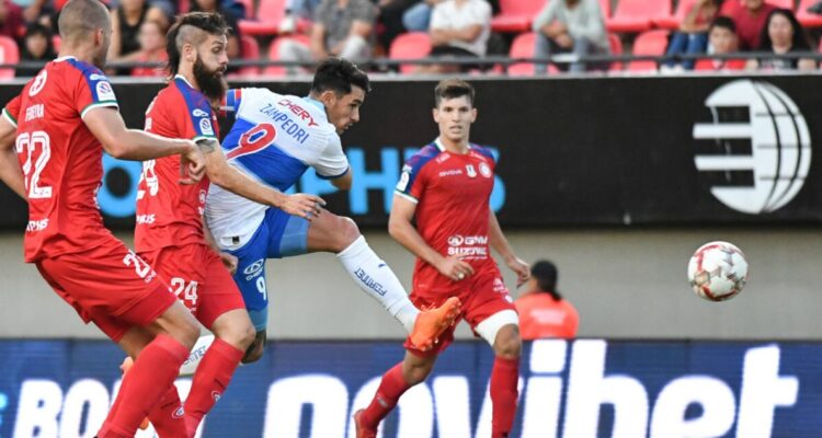 Union La Calera y Universidad Católica empataron en duelo pendiente