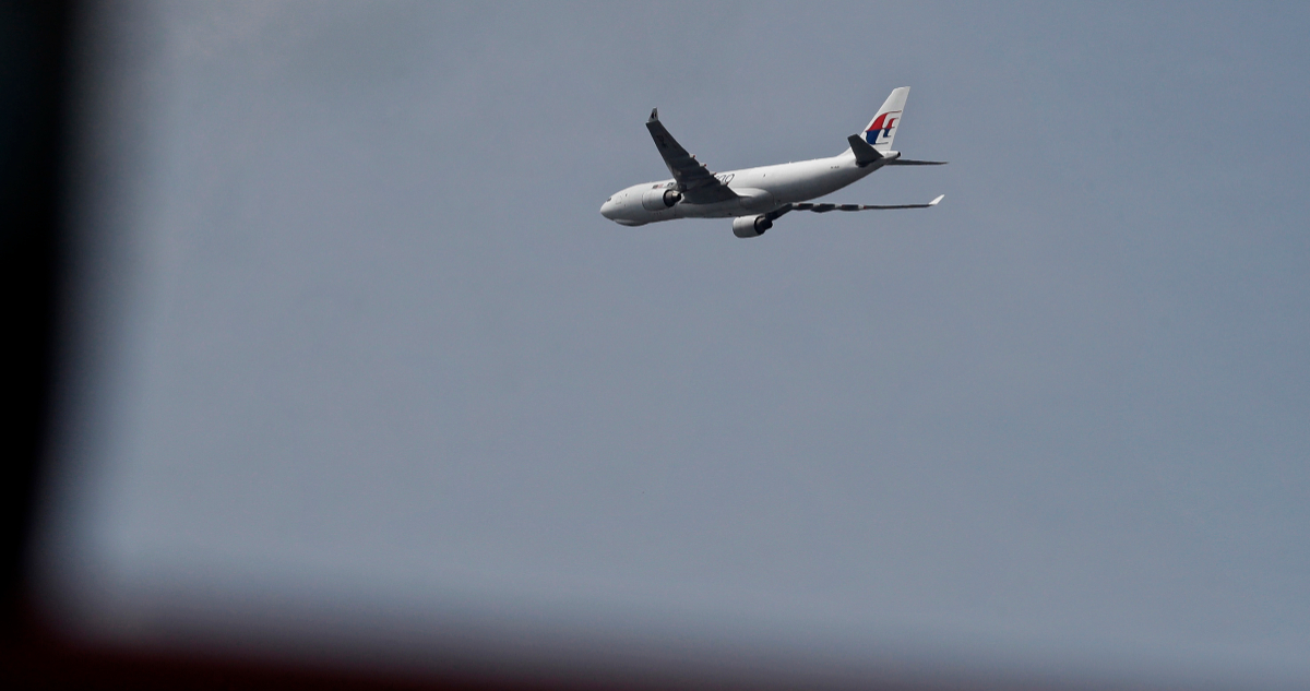 Desapareció con 239 pasajeros: Diez años del vuelo MH370, el mayor misterio de la aviación moderna