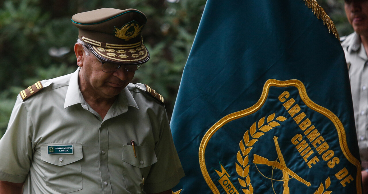 General Yáñez dice que seguirá en el cargo “hasta el último minuto”: Gobierno le dio respaldo