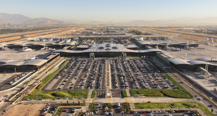 vista aérea del aeropuerto de santiago