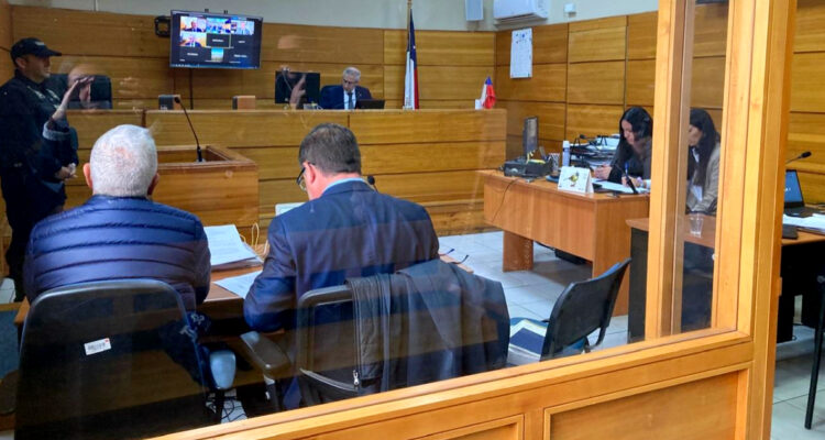Alcalde de Laja reconoce que no solicitó consentimiento a funcionaria que lo acusó de acoso sexual