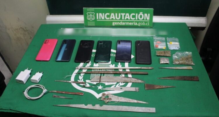 Confiscan más de 50 armas blancas en allanamientos en cárceles de Valparaíso y Quillota