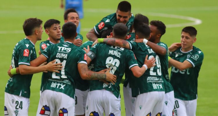 Por mar y aire: la travesía histórica de Wanderers para enfrentar a Juan Fernández por Copa Chile