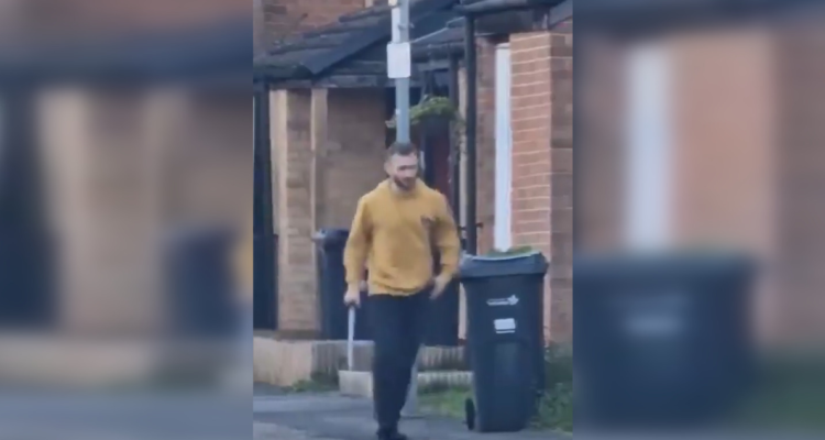 hombre armado con espada