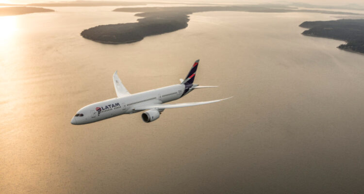 El Grupo Latam reportó que movilizó más de 20 millones de pasajeros en el primer trimestre de 2024