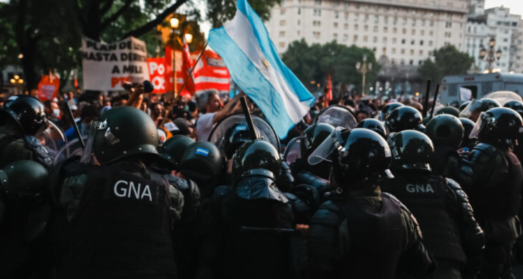 Patricio Bullrich protestas