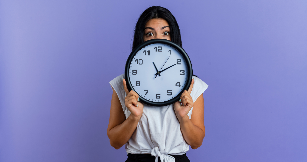 Este próximo sábado los relojes se deberán retrasar una hora para comenzar con el horario de invierno. Un nuevo cambio, ¿negativo o positivo para las personas y su rutina?