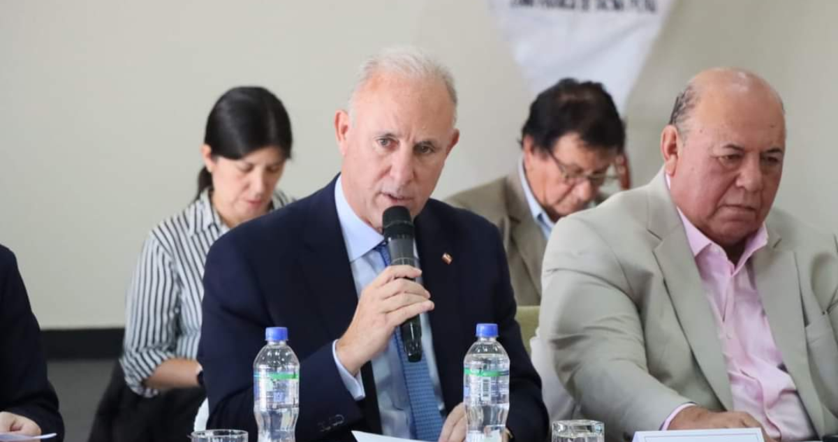 canciller perú