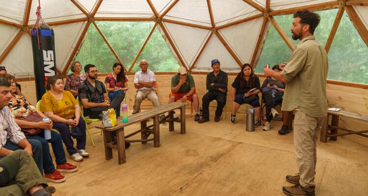 Santa Bárbara: Apicultores se capacitan para potenciar actividad sostenible y mitigar crisis climática