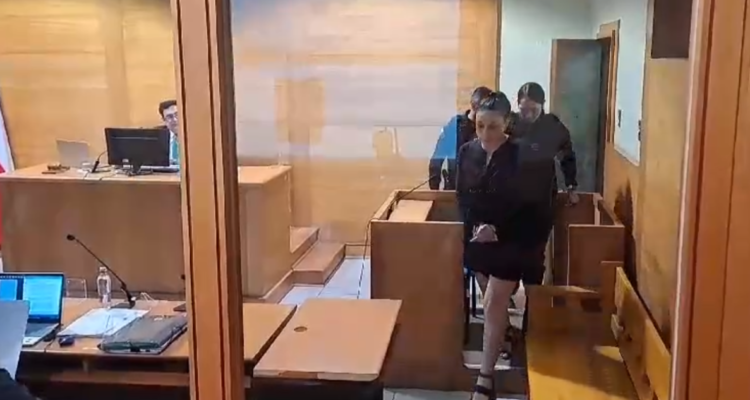 Ex jefa de división del GORE Araucanía podrá salir de prisión preventiva pagando caución $10 millones