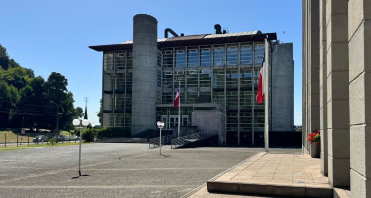 20 años de cárcel para hombre que violó desde los 7 años y embarazó a su hija en Galvarino