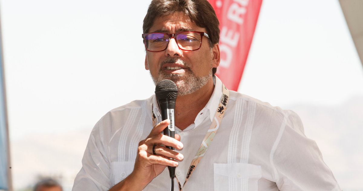 Daniel Jadue suspende conferencia minutos antes de iniciarla por “problemas técnicos”