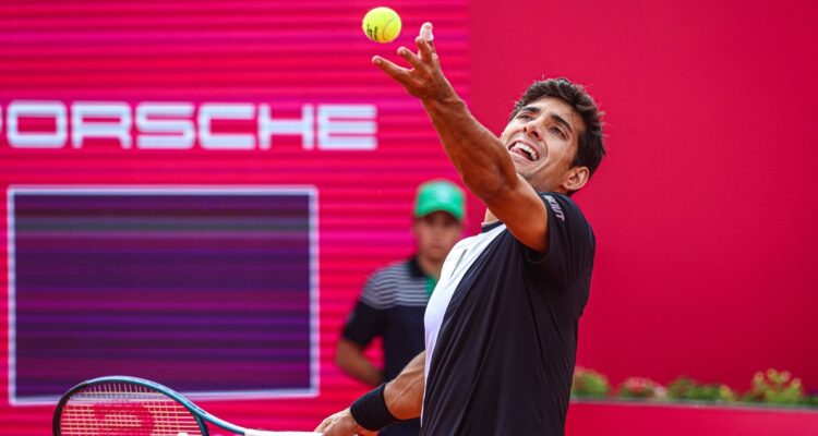 Cristian Garin se metió en semifinales del ATP de Estoril (Portugal).