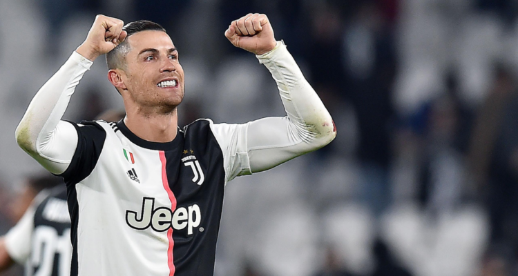 Cristiano Ronaldo sonríe tras la millonaria indemnización de Juventus.