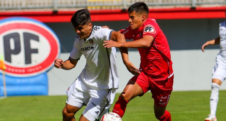 Damian Pizarro fue blanco de críticas de parte de sus propios hinchas de Colo Colo