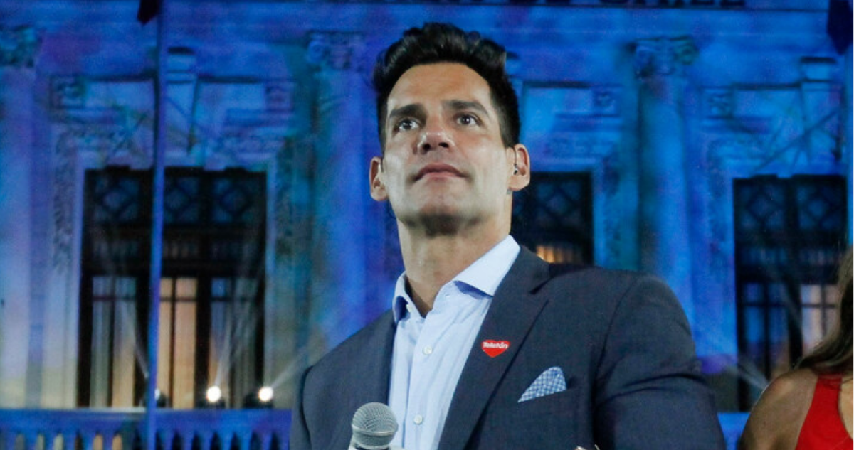 Cristián de la Fuente en evento de la Teletón en referencia a por qué se fue de Chile