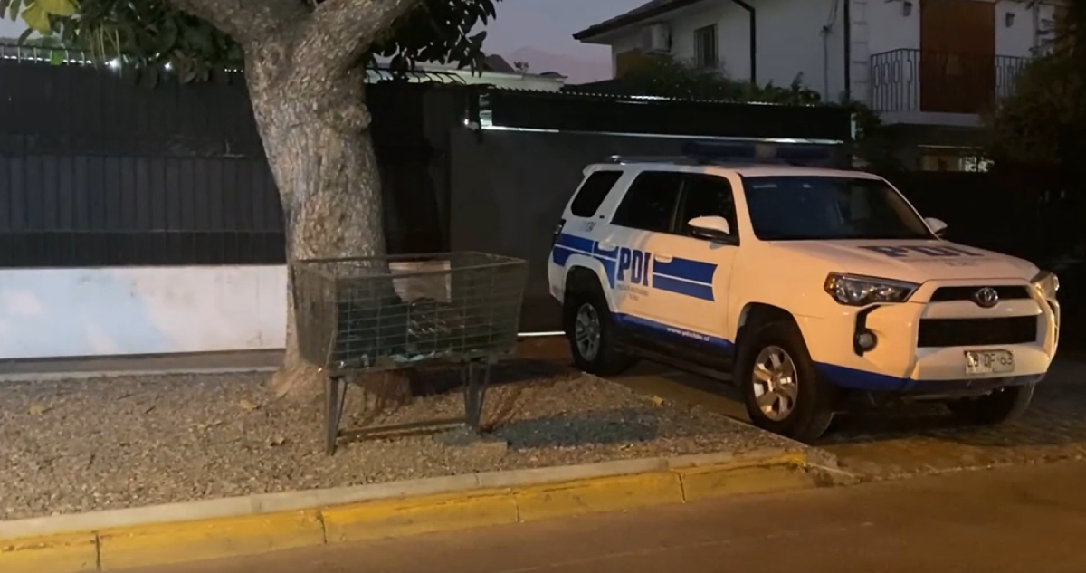 Dos monjas deben declarar por hallazgo de cuerpo en Ñuñoa: habrían encontrado evidencia en su casa