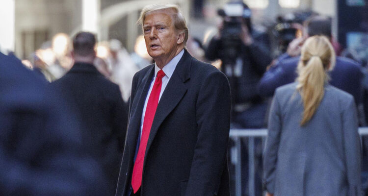 Cancelan el primer mitin que planeaba realizar Trump tras el inicio del juicio penal en su contra