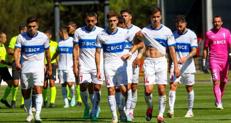 Universidad Católica sufre con las lesiones antes de enfrentar a Colo Colo.