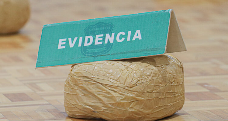 Operativo en 3 comunas de Los Ríos deja detenidos e incautación de armamento y miles de dosis de droga