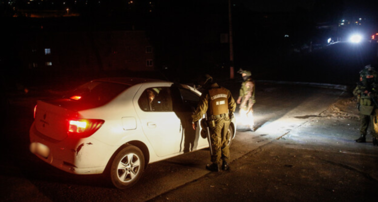 ¡Cuidado! exceso de ternura: niño construyó su propia patrulla y recibió reconocimiento de Carabineros