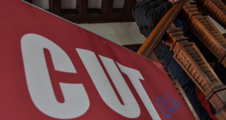 Valdivia: servicio público paralizará parcialmente funciones por paro nacional convocado por la CUT