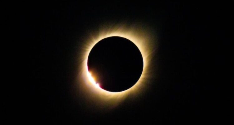 Cuándo, dónde y a qué hora se verá el eclipse solar total del 8 de marzo ¿se podrá ver en Chile y qué páises de Sudamérica verán el eclipse de sol?