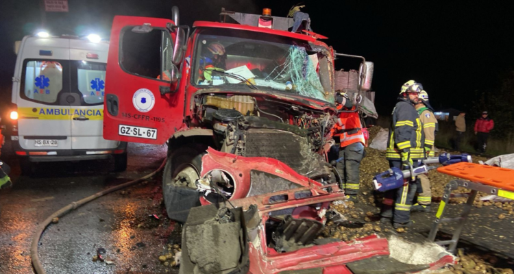 MOP desvincula a funcionario que conducía camión en estado de ebriedad y chocó en Mariquina